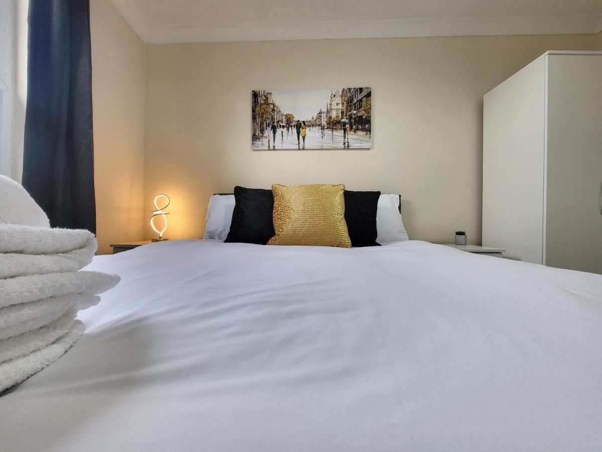 Tooting Bec Central Apartment By London Tube Екстериор снимка