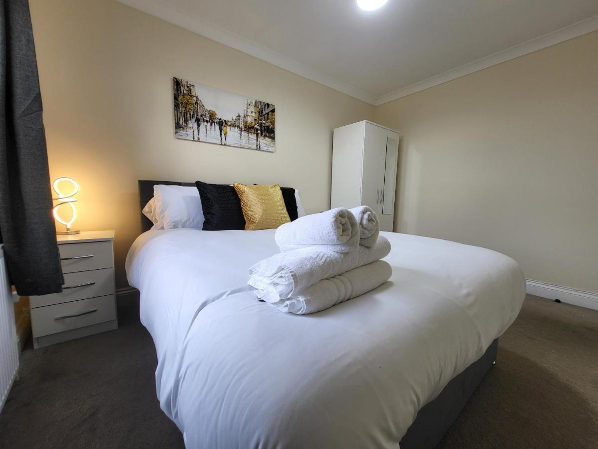 Tooting Bec Central Apartment By London Tube Екстериор снимка